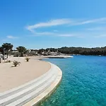 Darena By Interhome Sovlje