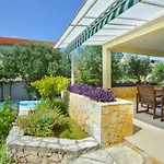 Darena By Interhome *