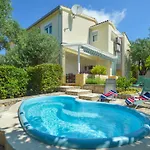 Darena By Interhome