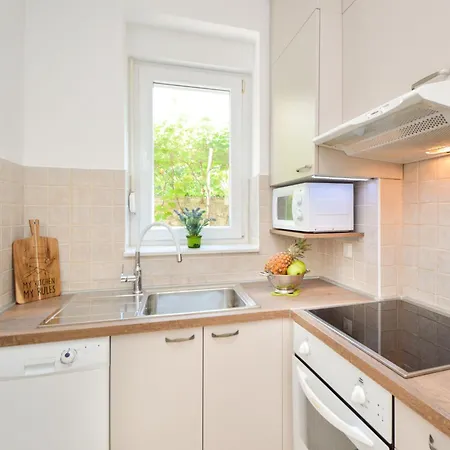 Darena By Interhome *