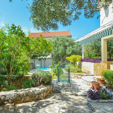 Darena By Interhome *