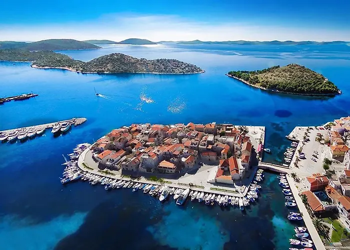 Darena By Interhome Sovlje