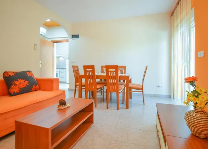 Vakantiehuis Darena By Interhome